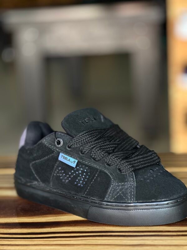 TÊNIS TESLA HERTZ ALL BLACK FURTACOR - Image 6