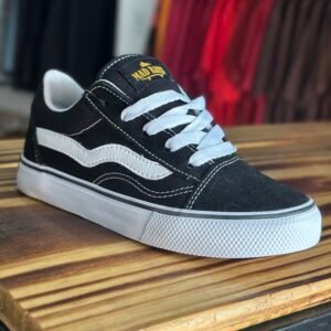 MAD RATS OLD SCHOOL BLACK WHITE