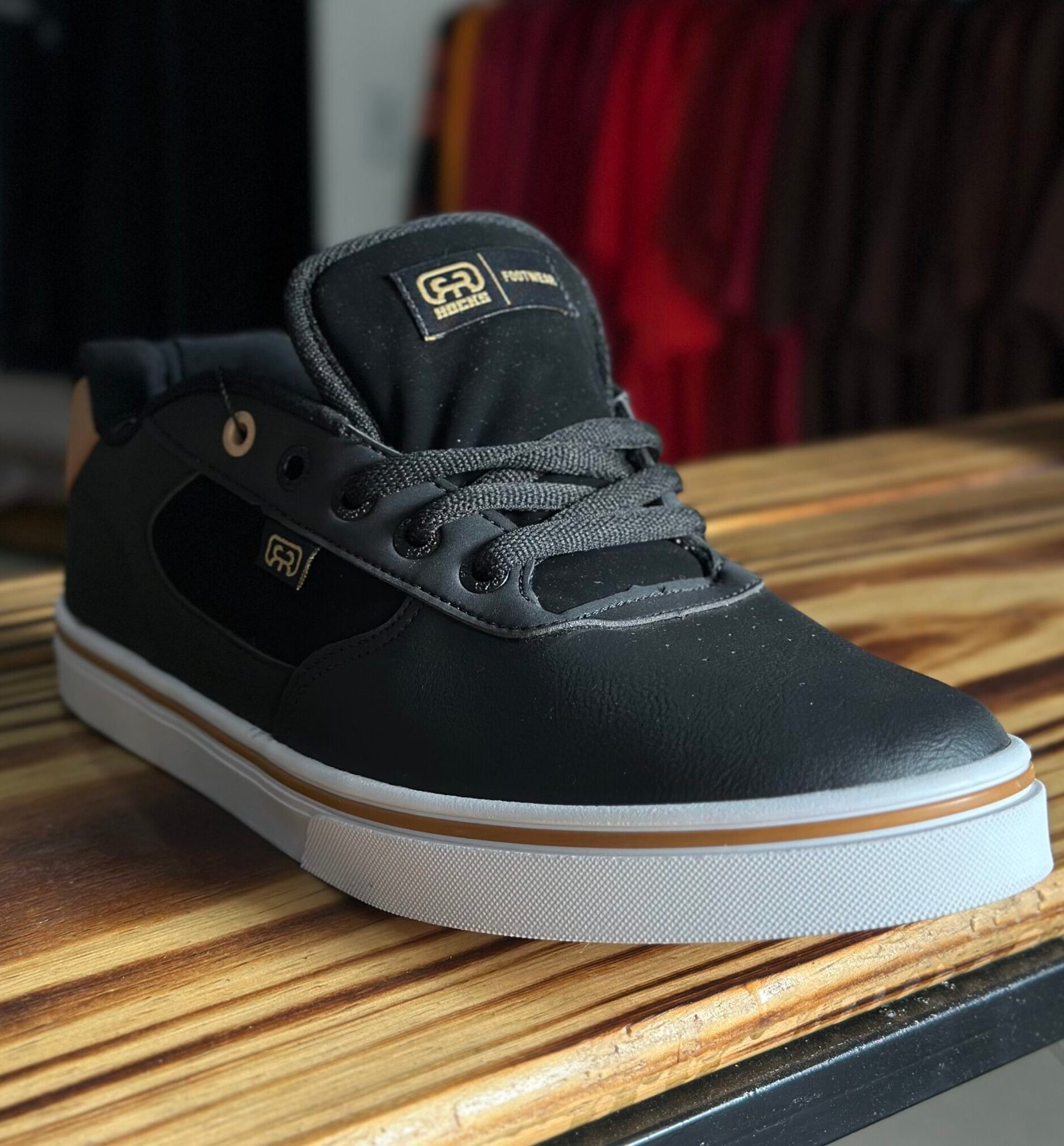 TÊNIS HOCKS FLAT LITE BLACK/NATURAL