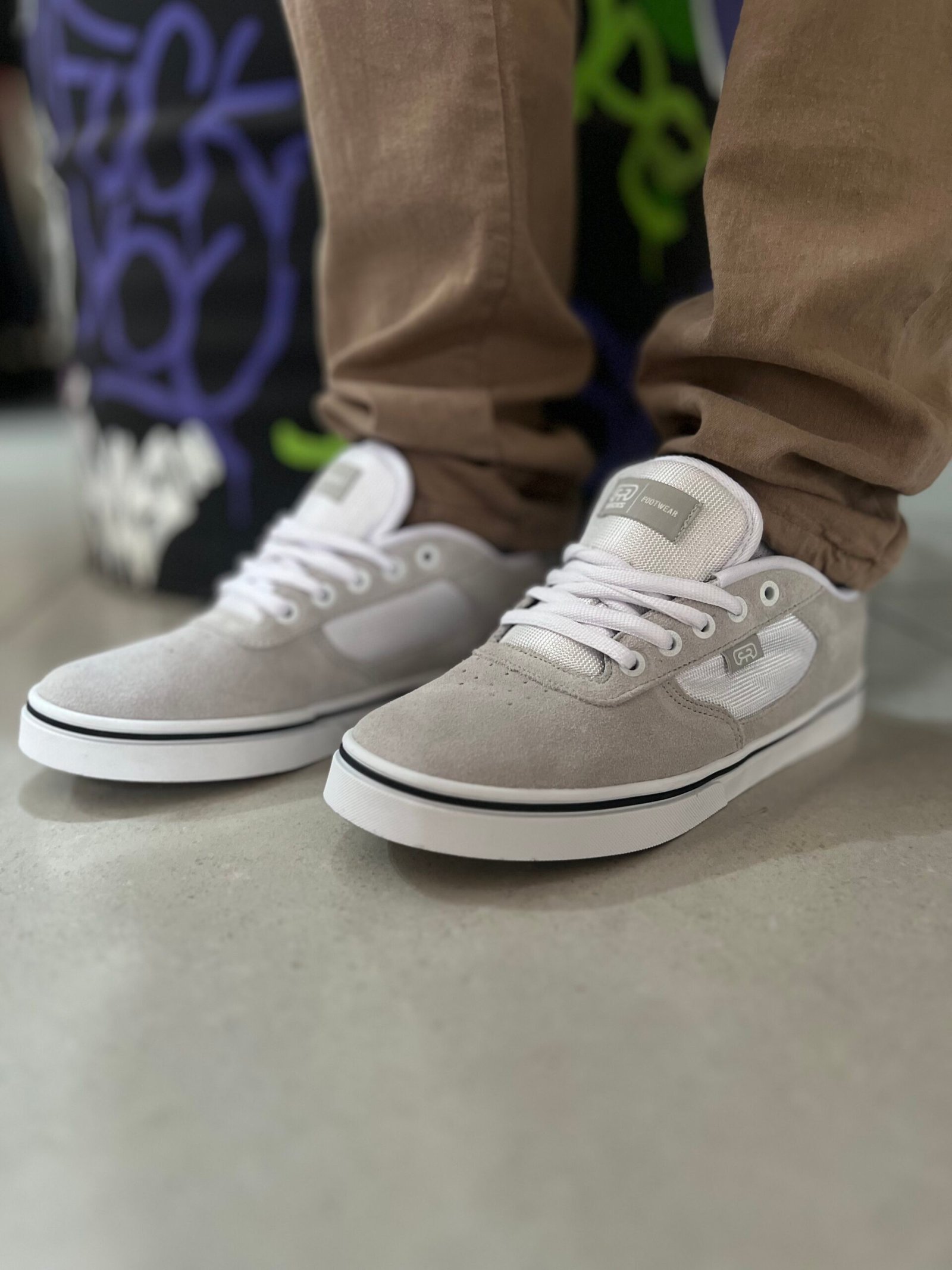 TÊNIS HOCKS FLAT LITE ICE REFLETIVO